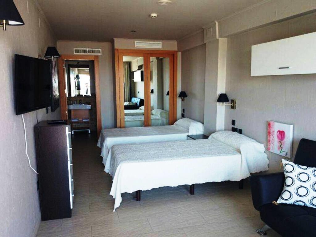 Hostal Playa Mazagón Rum bild